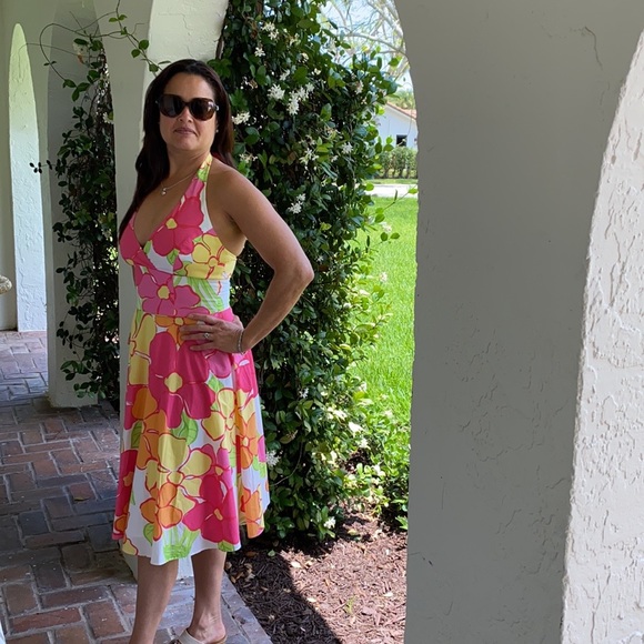 Lilly Pulitzer Dresses & Skirts - Lilly Pulitzer halter dress-size 6-NWOT